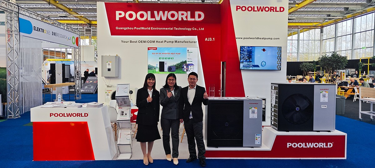 Pool-World-02 Pool-World-02